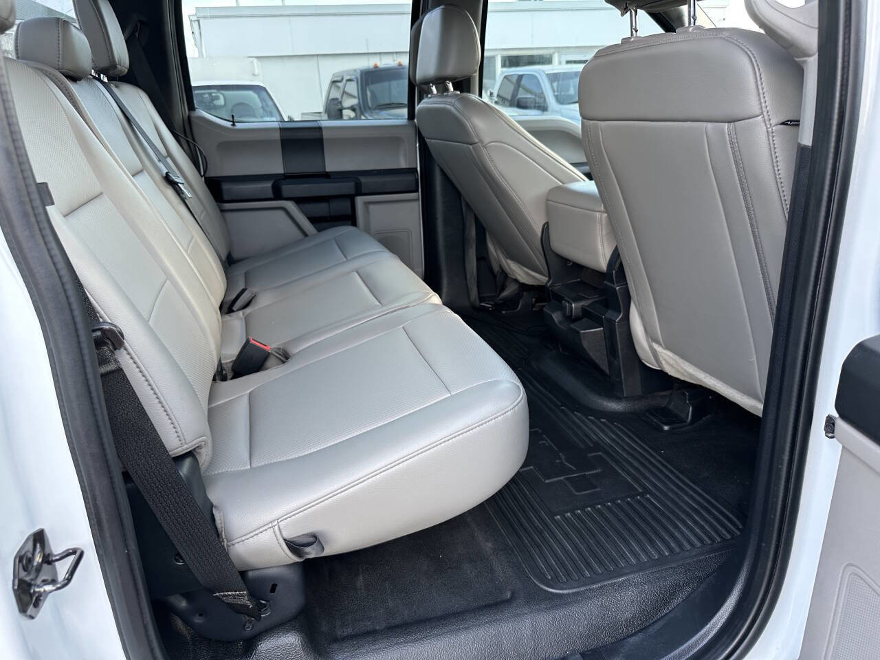 Used 2021 Ford F250 XL w/ Power Equipment Group AWD/4WD image 14