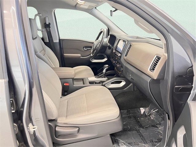 Used 2022 Nissan Frontier SV image 10