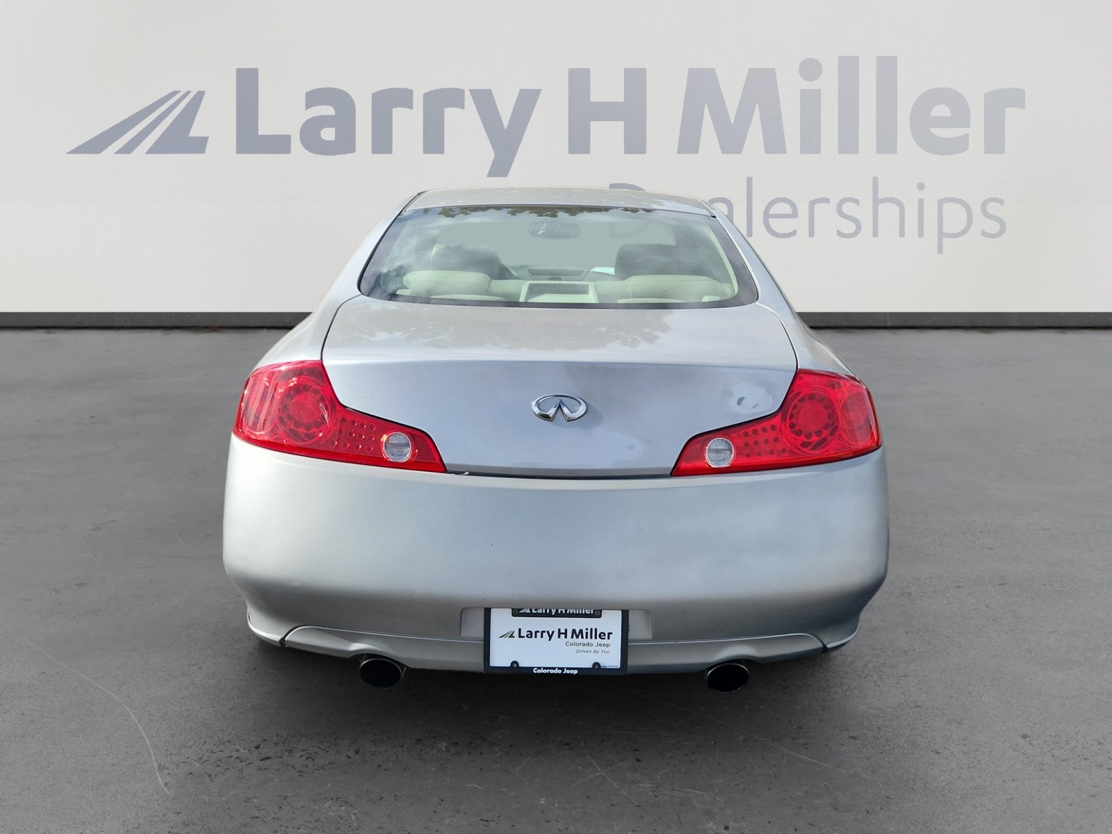 Used 2003 INFINITI G35 Coupe w/ Premium Pkg image 4