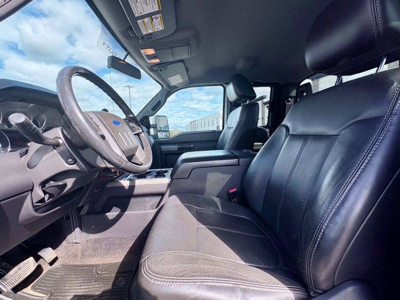 Used 2011 Ford F250 Lariat w/ Chrome Pkg AWD/4WD image 10