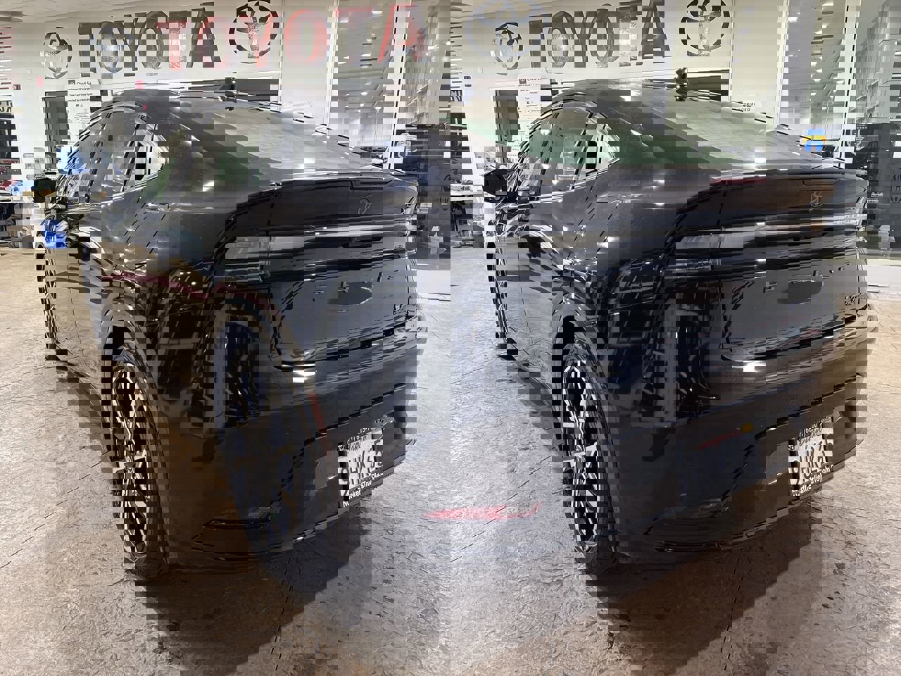 Certified 2023 Toyota Prius Prime XSE image 8