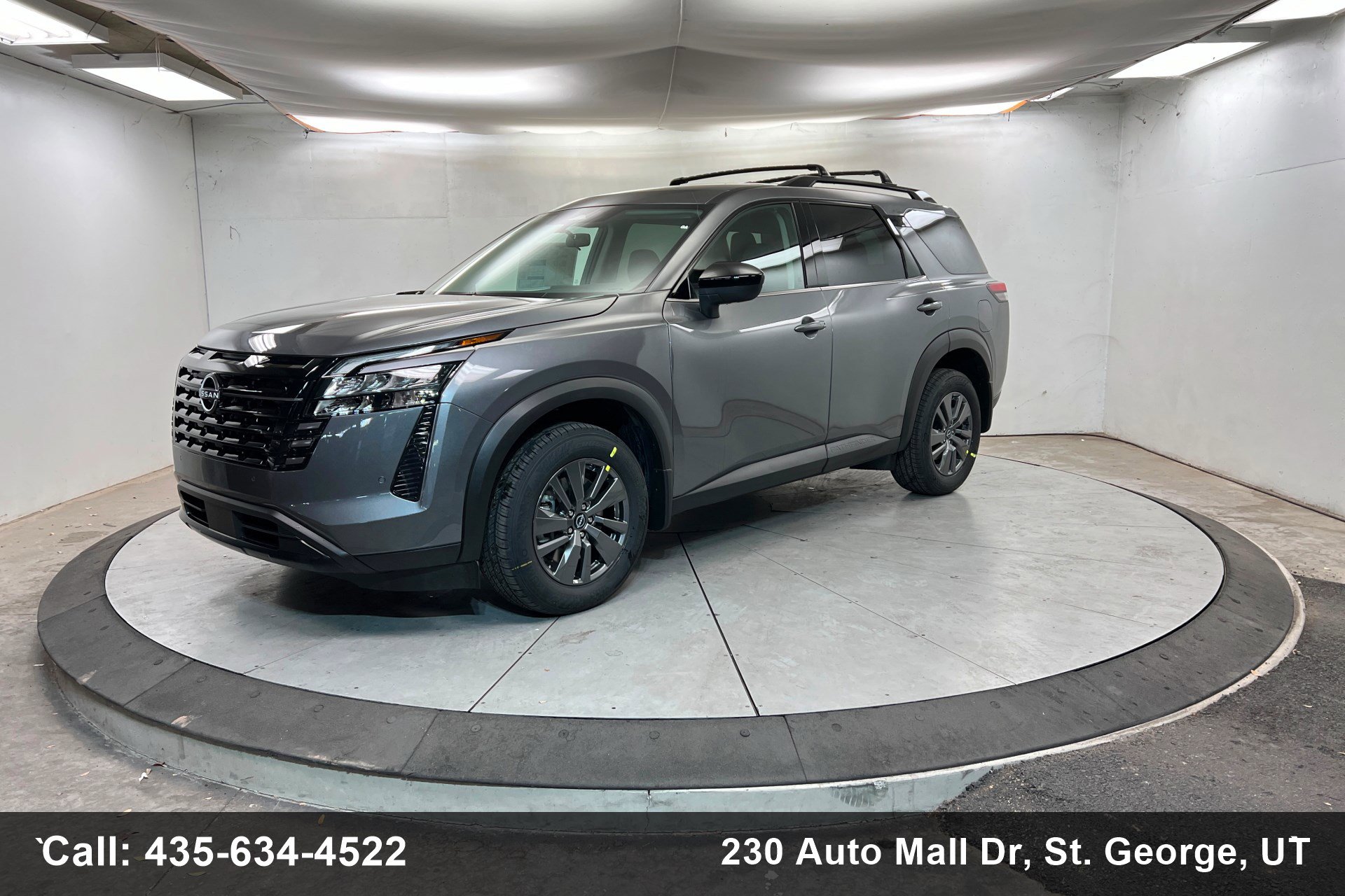 New 2026 Nissan Pathfinder SV