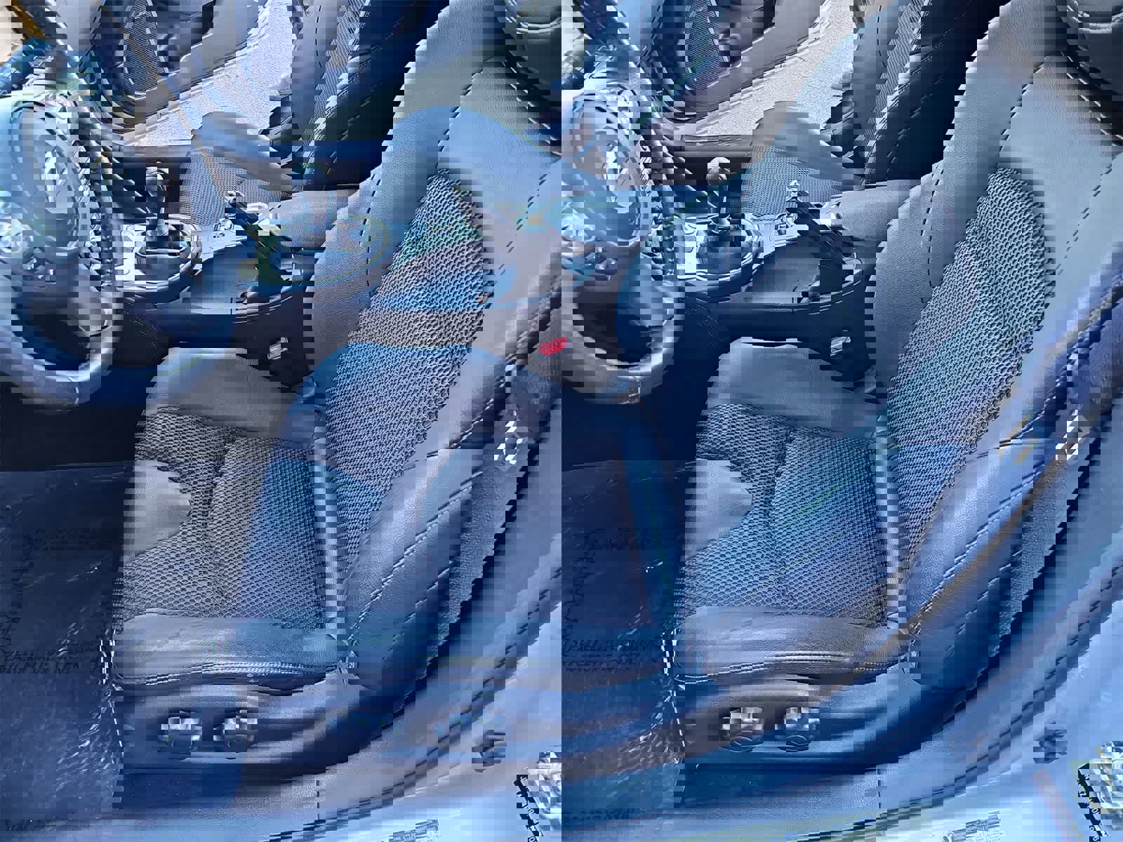 Used 2013 Nissan 370Z Touring w/ Sport Pkg image 15