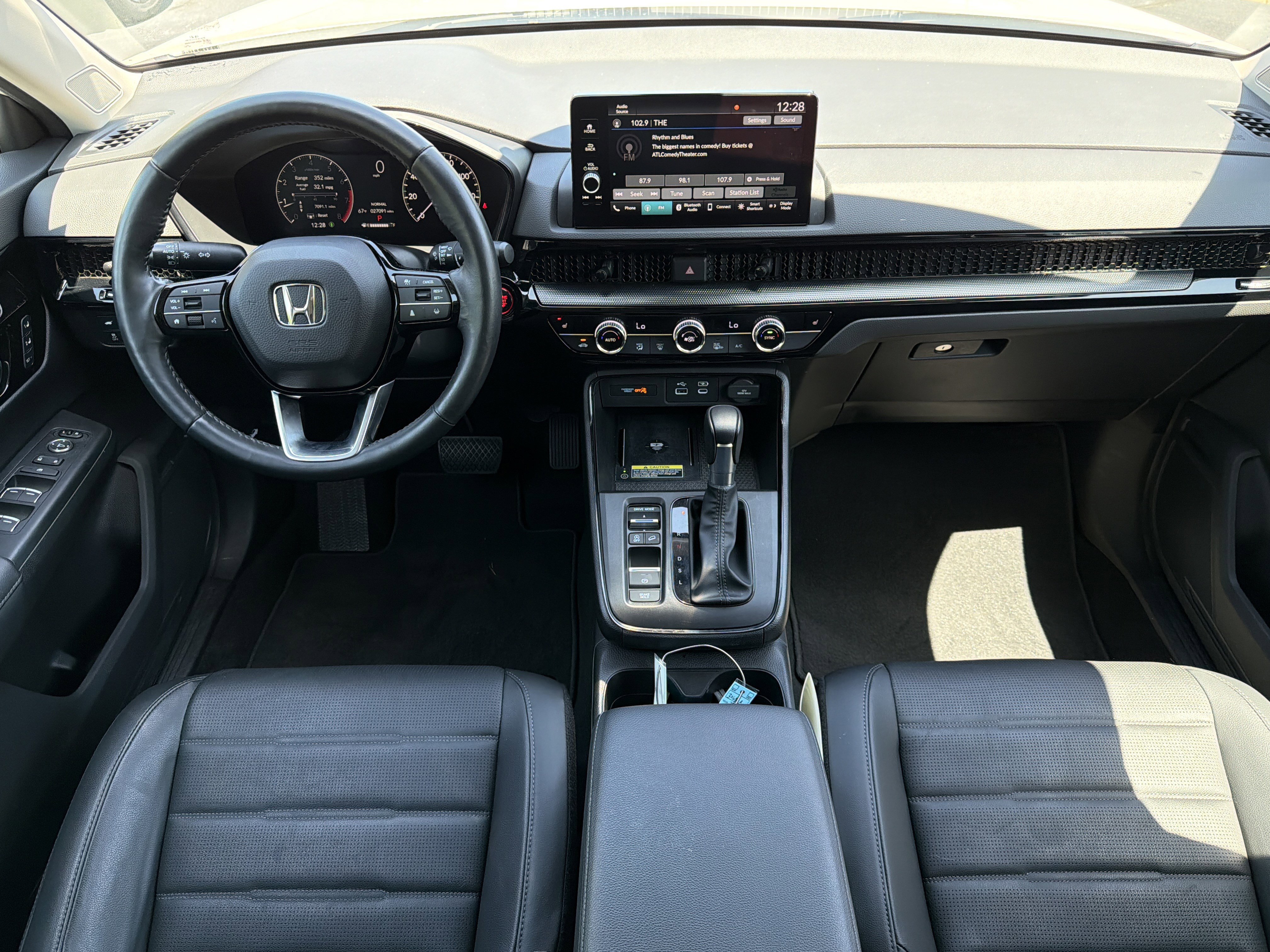 Used 2025 Honda CR-V EX-L image 2