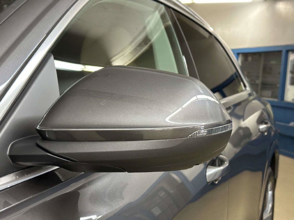 Used 2025 Audi Q8 Premium w/ Convenience Package AWD/4WD image 34