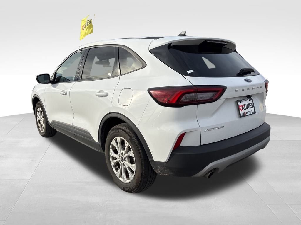 Used 2025 Ford Escape Active image 7