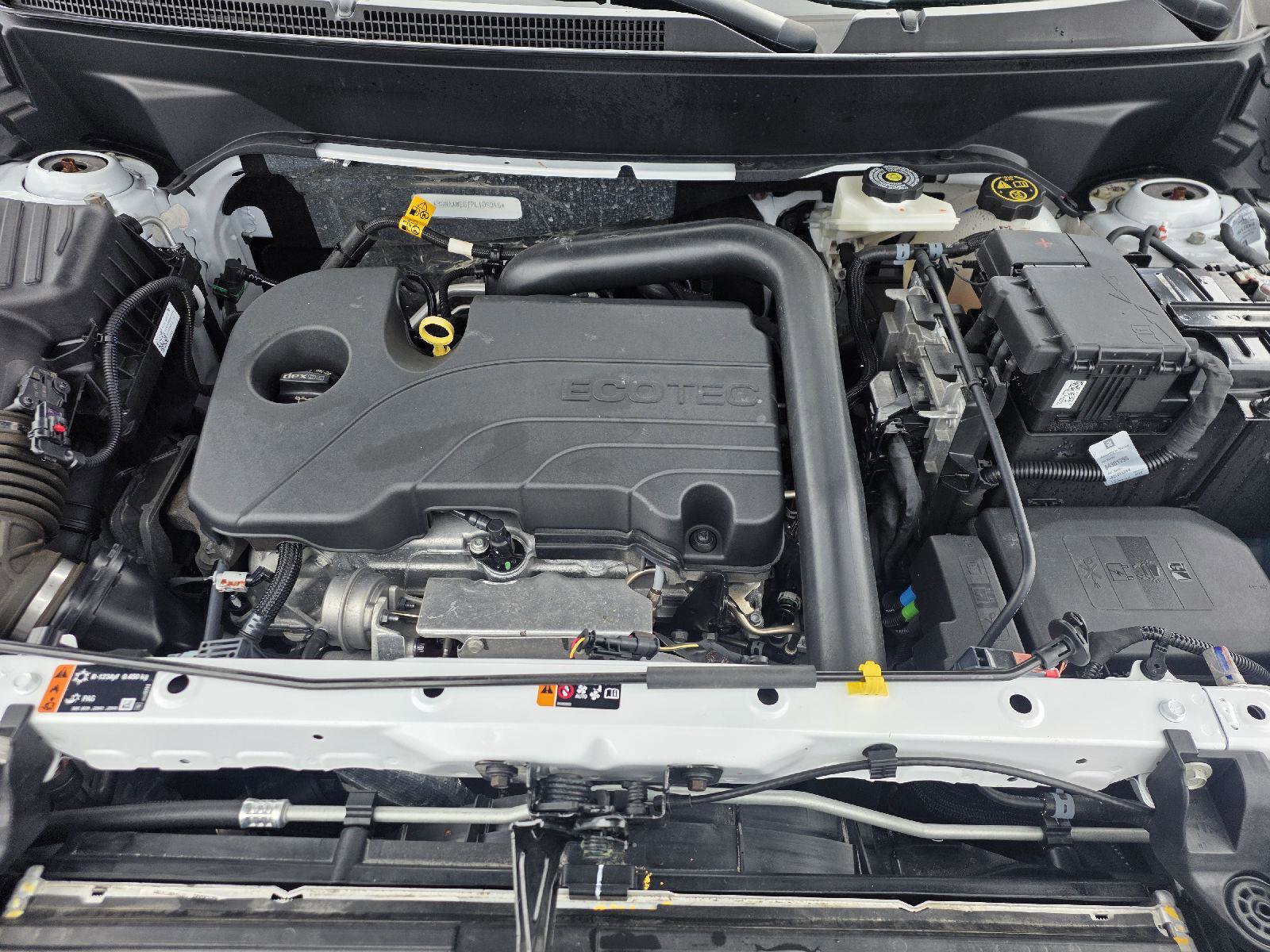 Used 2023 Chevrolet Equinox RS w/ RS Leather Package image 16