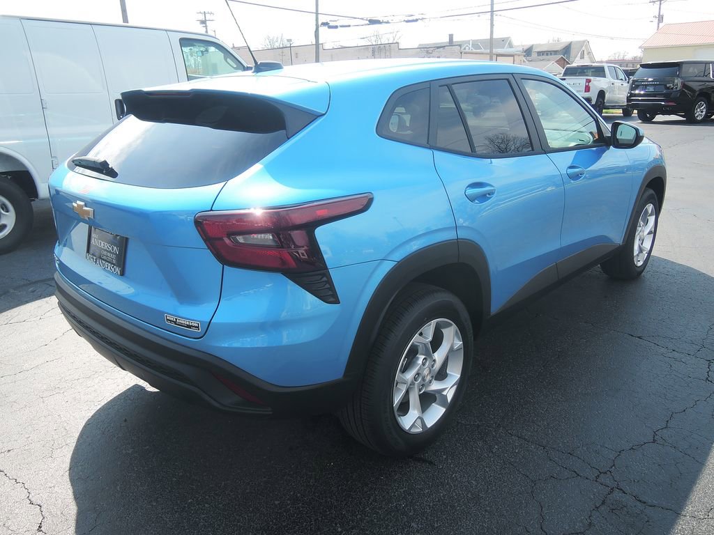 New 2026 Chevrolet Trax LS image 9