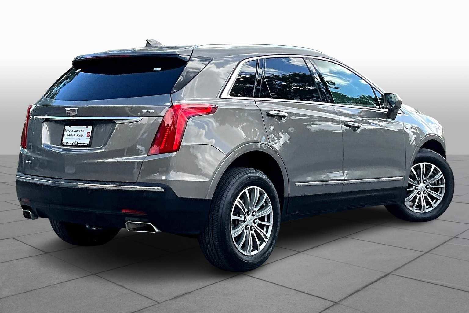Used 2019 Cadillac XT5 Luxury image 12