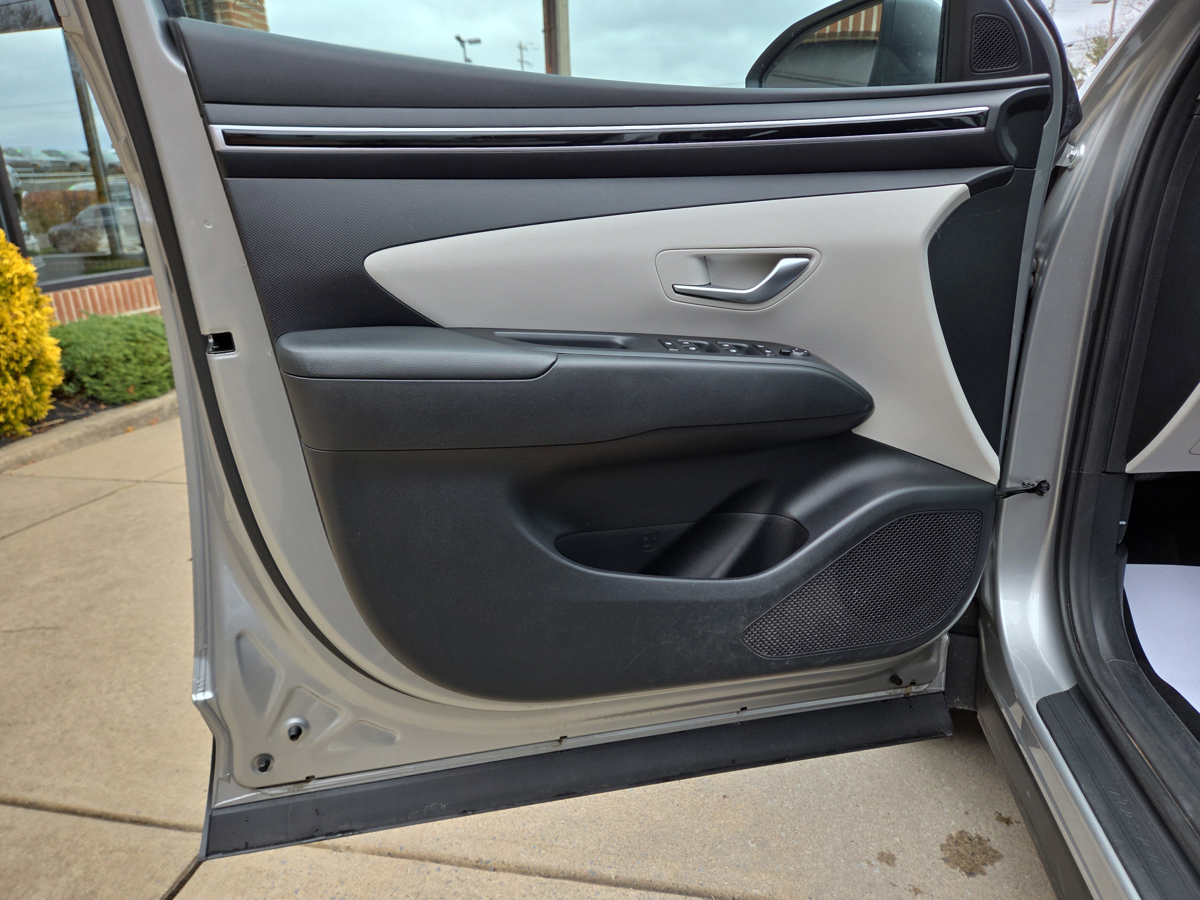 Certified 2023 Hyundai Tucson SE image 15