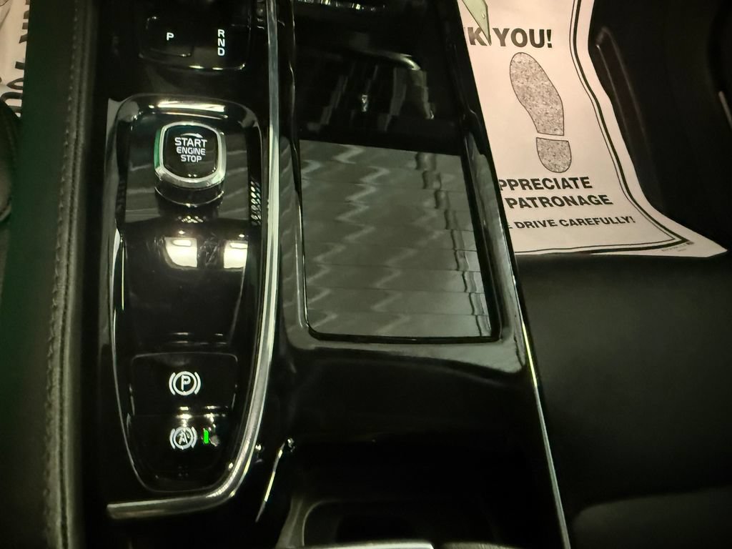 Used 2024 Volvo S60 T8 Plus w/ Climate Package AWD/4WD image 37