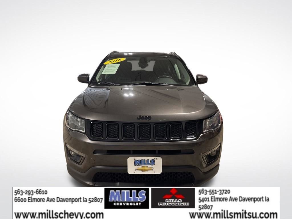 Used 2018 Jeep Compass Latitude w/ Popular Equipment Group AWD/4WD image 2