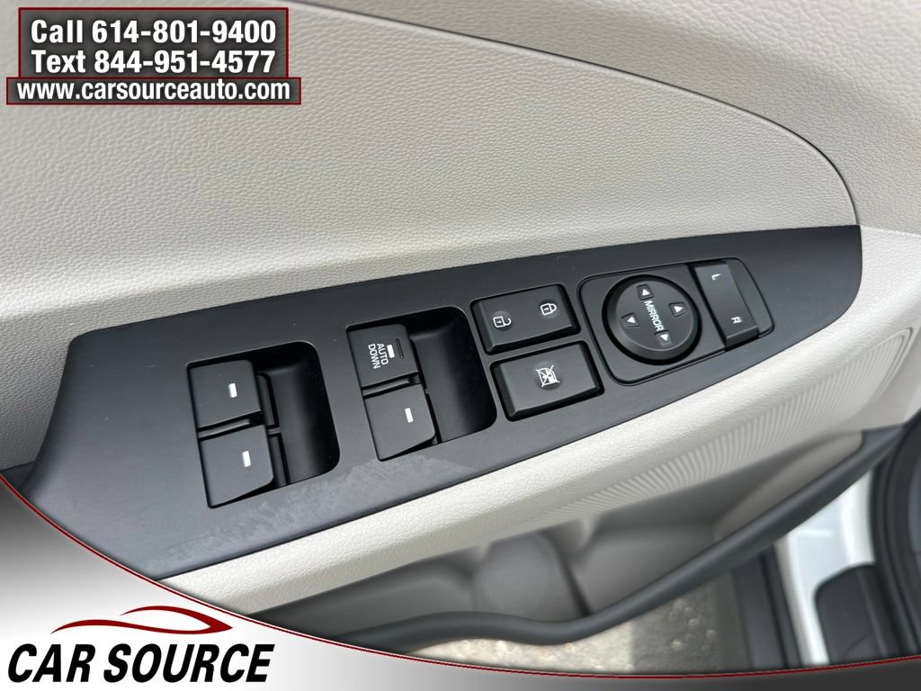 Used 2018 Hyundai Tucson SE AWD/4WD image 13