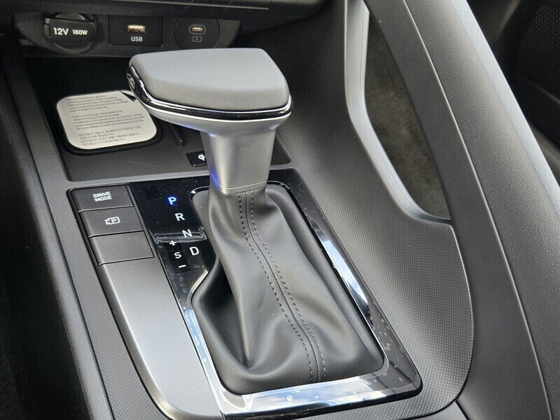 New 2026 Hyundai Elantra SEL Sport Premium FWD image 11