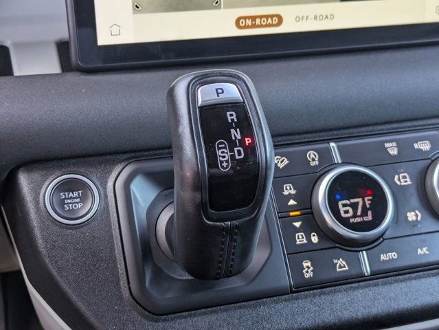 Used 2021 Land Rover Defender 110 X-Dynamic SE AWD/4WD image 23