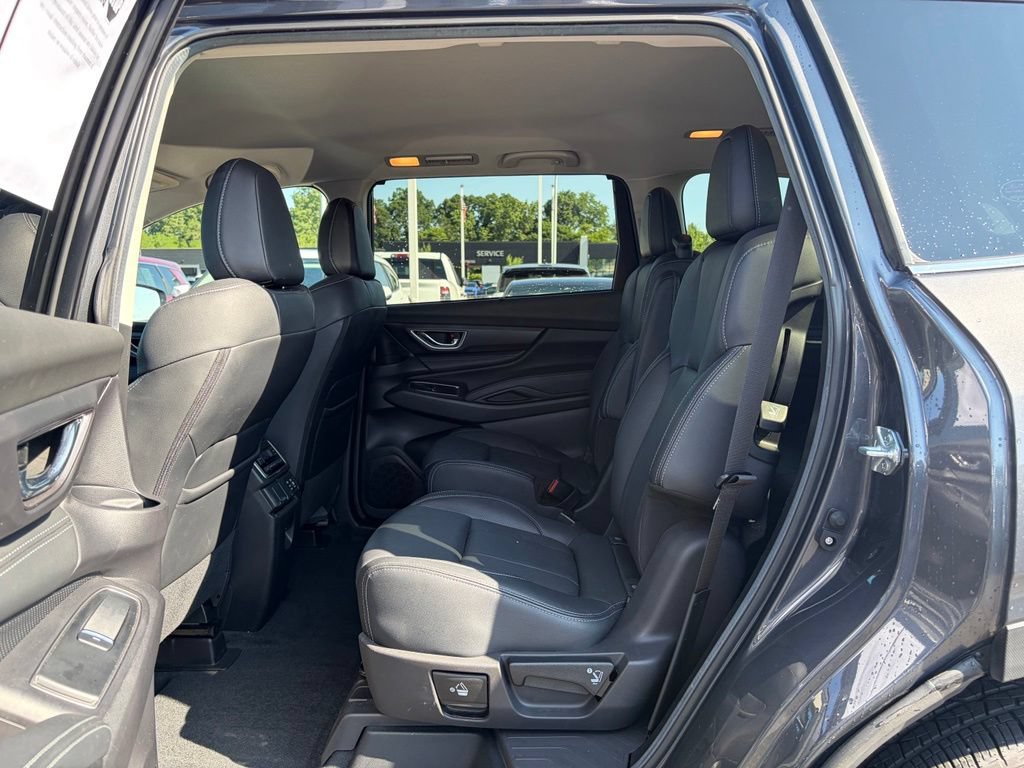 Used 2024 Subaru Ascent Limited AWD/4WD image 16