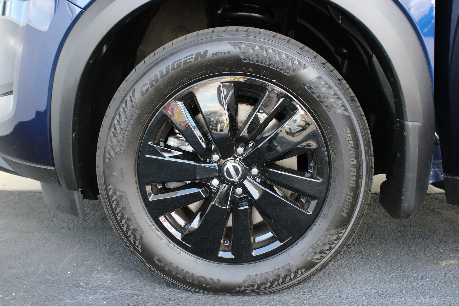 Used 2024 Nissan Pathfinder SL w/ Cargo Package AWD/4WD image 11