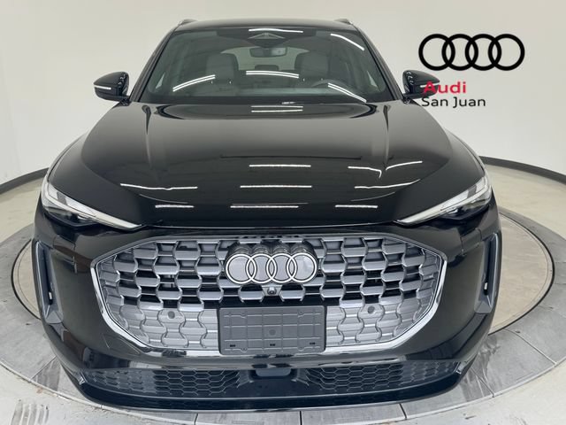 Used 2025 Audi Q5 Premium w/ Convenience Package AWD/4WD image 2