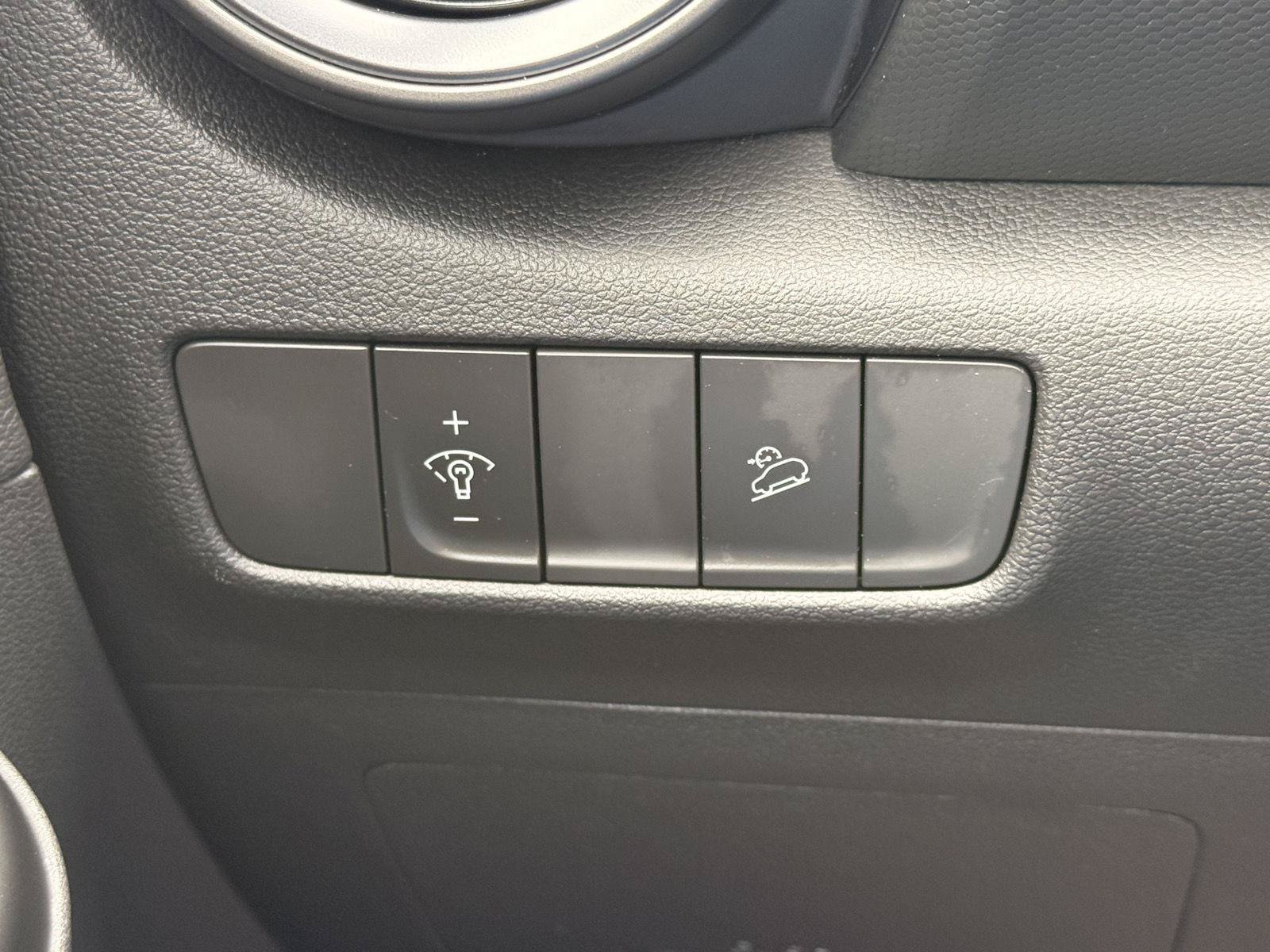 Used 2023 Hyundai Kona N FWD image 32