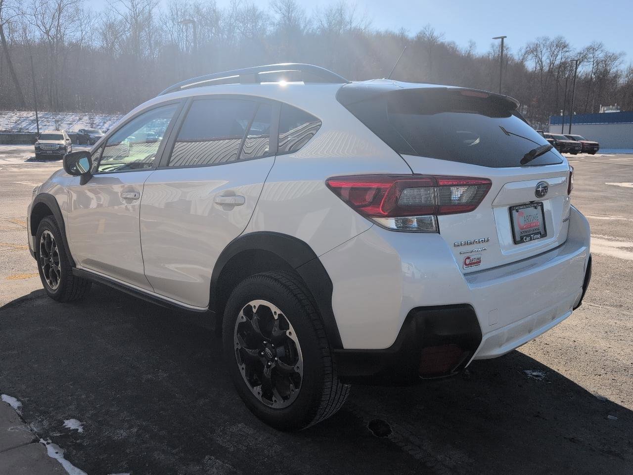 Used 2022 Subaru Crosstrek 2.0i image 6