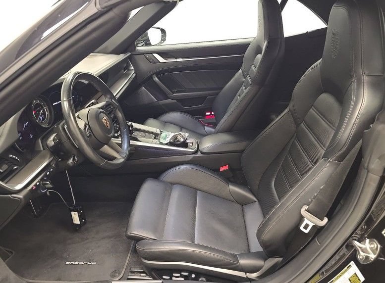 Used 2025 Porsche 911 Turbo S w/ Exterior Sport Package AWD/4WD image 5