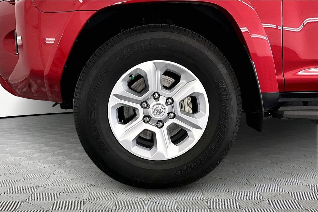 Used 2023 Toyota 4Runner SR5 Premium w/ Moonroof Package image 9