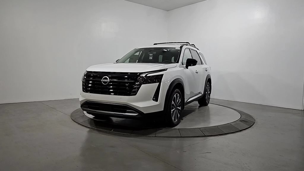 New 2026 Nissan Pathfinder Platinum