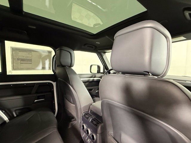 New 2026 Land Rover Defender 110 S AWD/4WD image 29