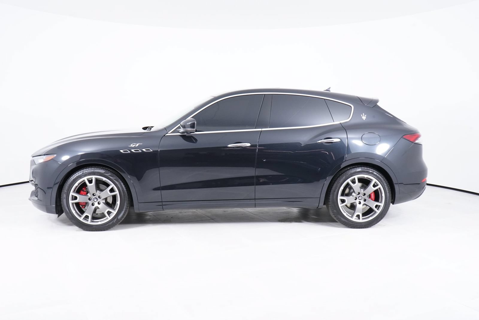 Used 2023 Maserati Levante GT AWD/4WD image 2