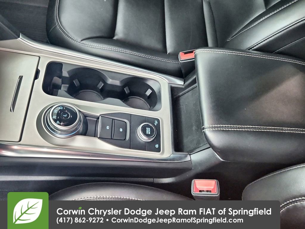 Used 2022 Ford Explorer XLT w/ Equipment Group 202A image 22