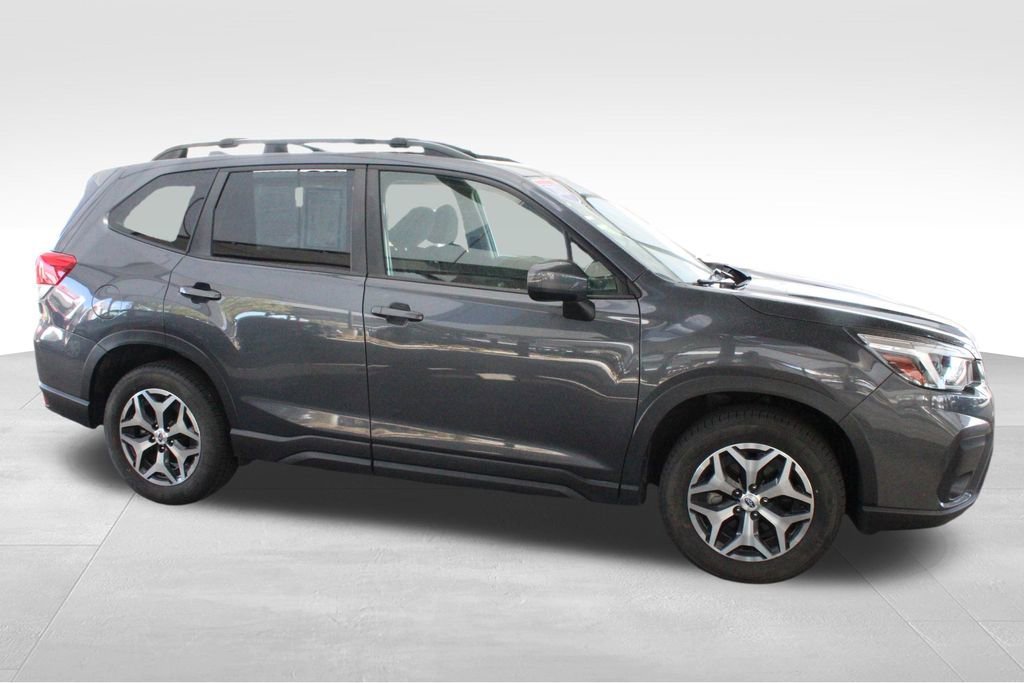 Used 2021 Subaru Forester Premium image 20