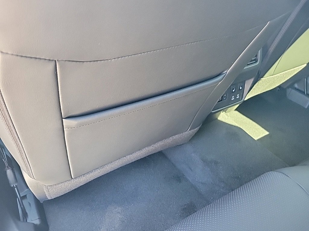 New 2026 Nissan Rogue Platinum image 35