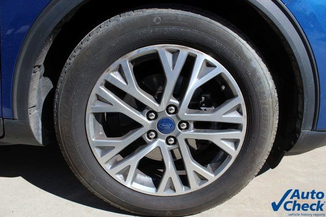Used 2022 Ford Escape SEL image 19