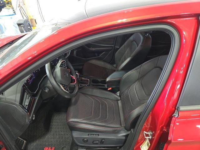 Used 2024 Volkswagen Jetta GLI Autobahn FWD image 23