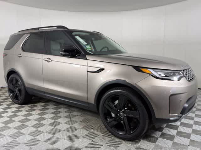 New 2026 Land Rover Discovery S AWD/4WD image 10