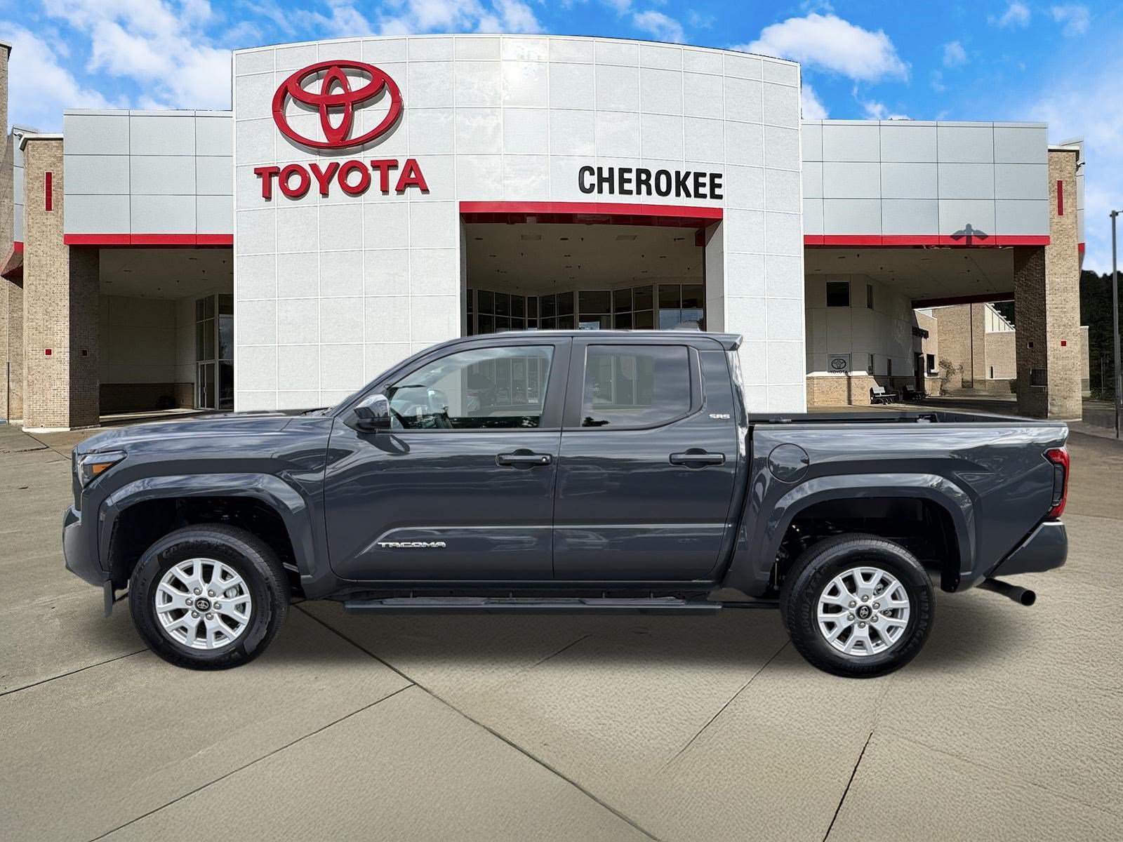 Used 2026 Toyota Tacoma SR5 AWD/4WD image 8