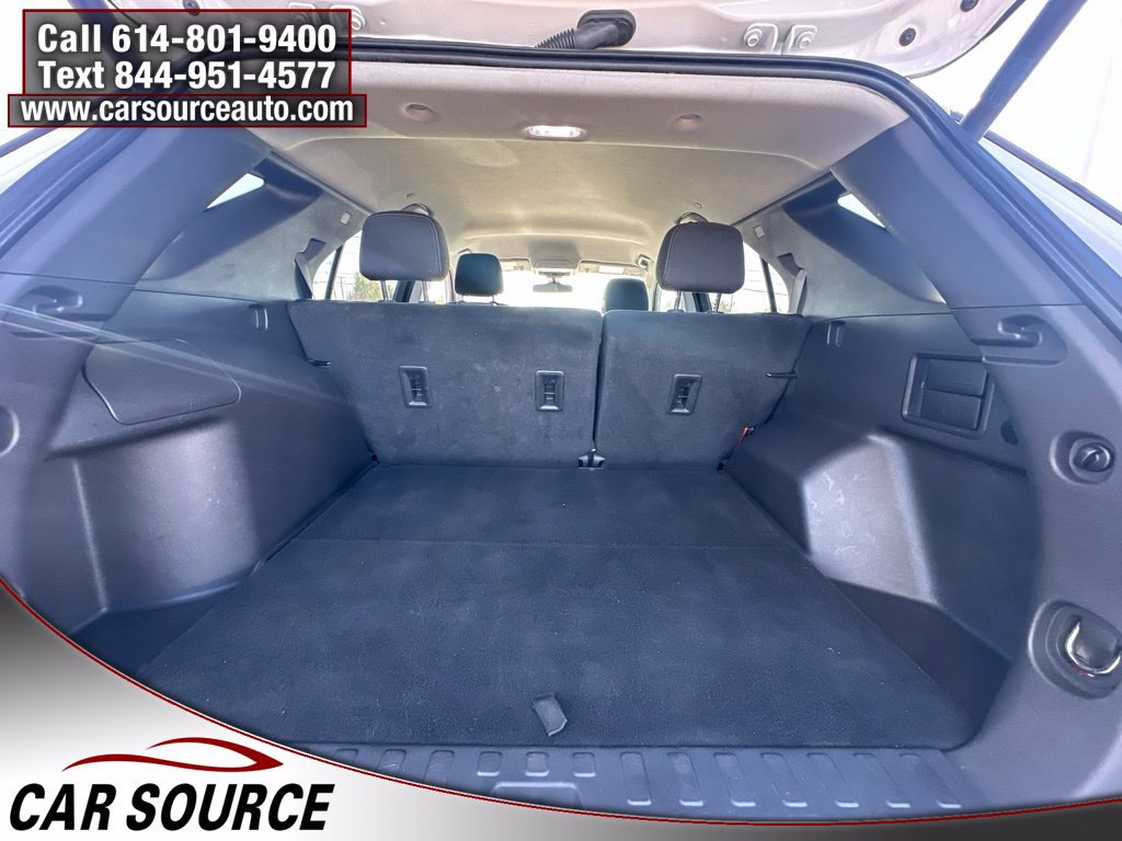 Used 2022 Chevrolet Equinox LT w/ Driver Convenience Package AWD/4WD image 25