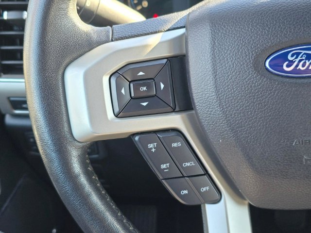 Used 2018 Ford F150 Lariat w/ Equipment Group 502A Luxury AWD/4WD image 32