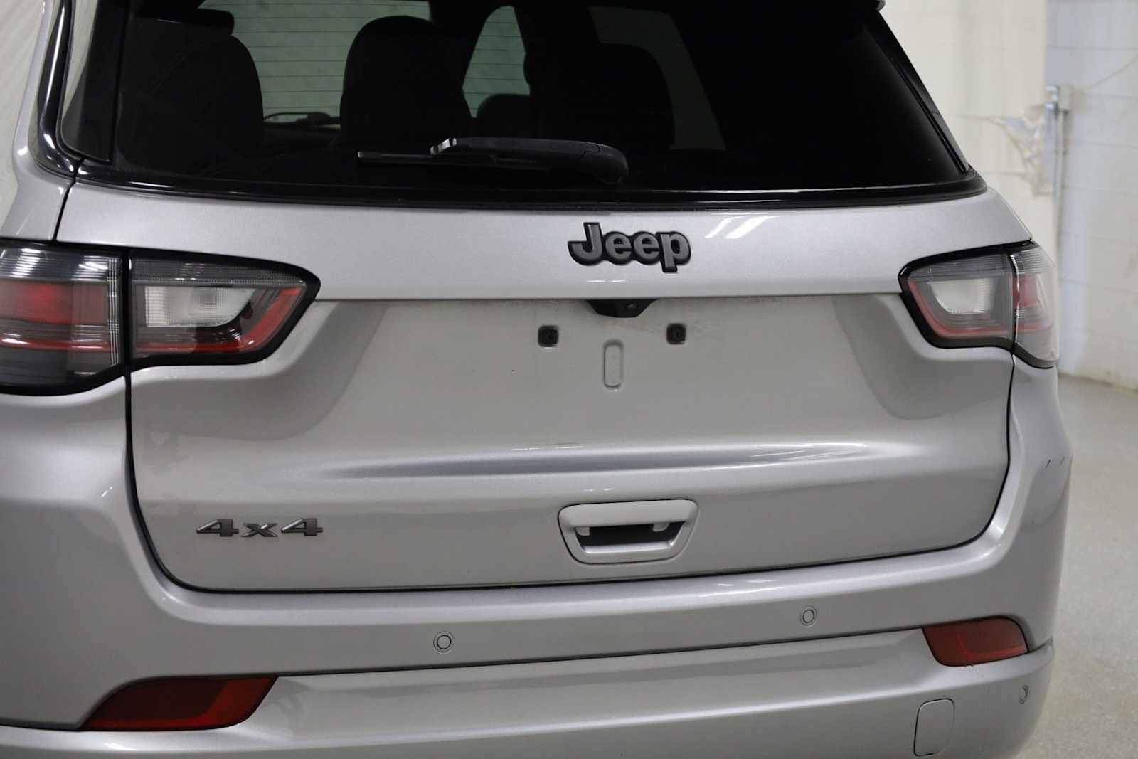 Used 2023 Jeep Compass High Altitude AWD/4WD image 8