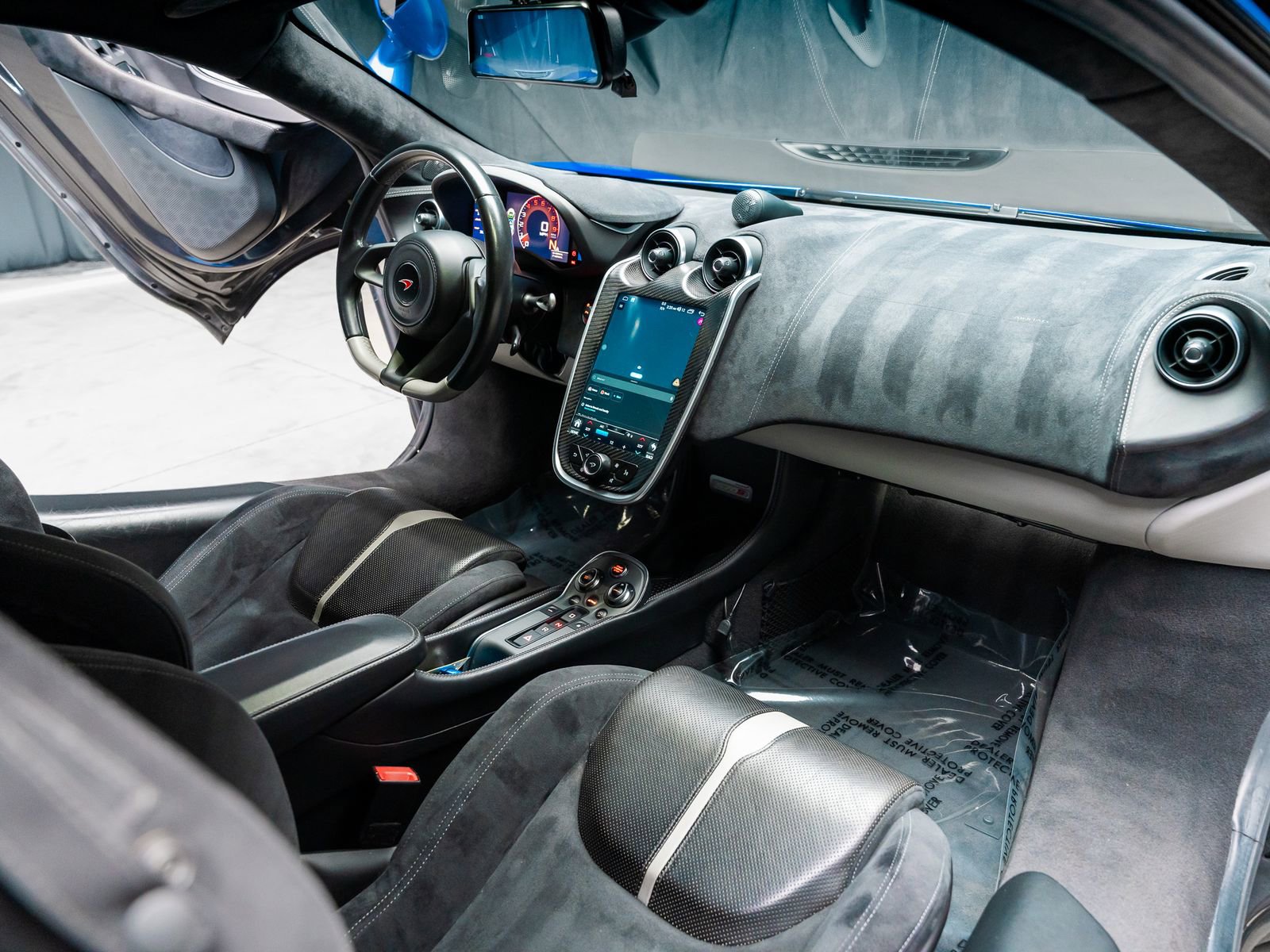 Used 2016 McLaren 570S Coupe RWD image 59