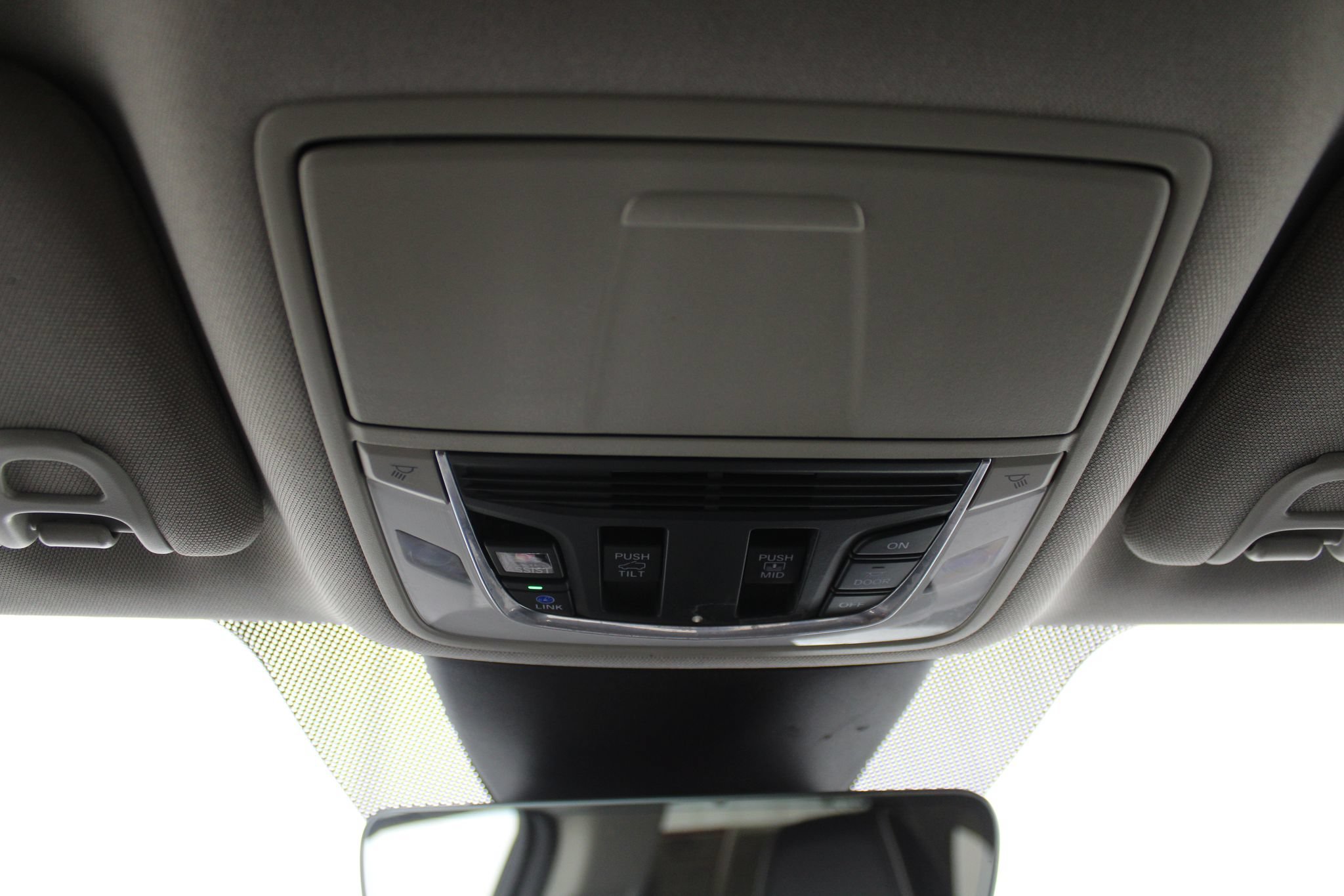 Used 2023 Acura MDX w/ Advance Package AWD/4WD image 36
