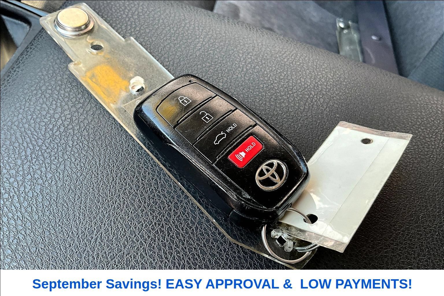 Used 2025 Toyota Camry LE FWD image 30