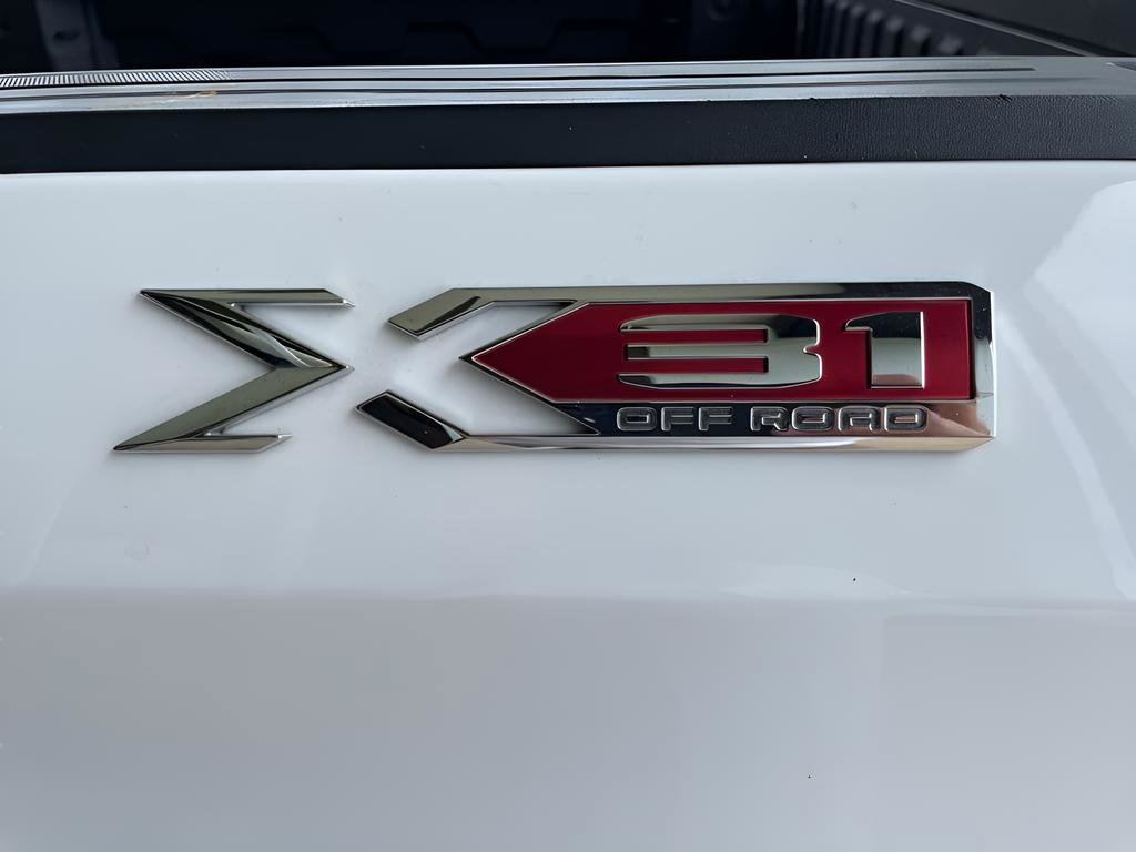 Used 2021 GMC Sierra 1500 SLT w/ SLT Premium Plus Package image 31