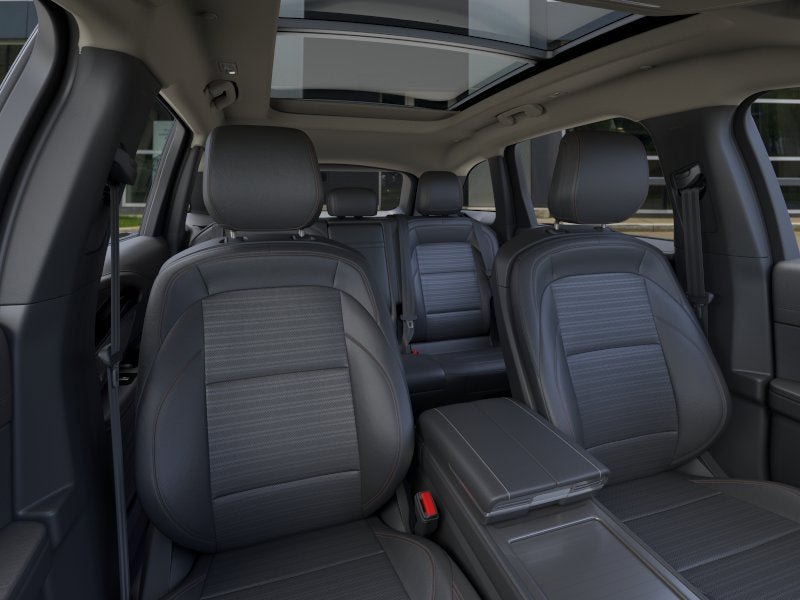 New 2026 Lincoln Nautilus Reserve AWD/4WD image 10