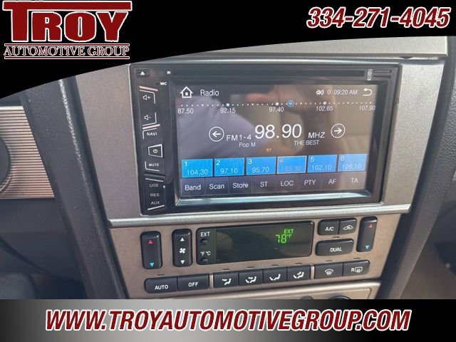 Used 2004 Ford Thunderbird image 29