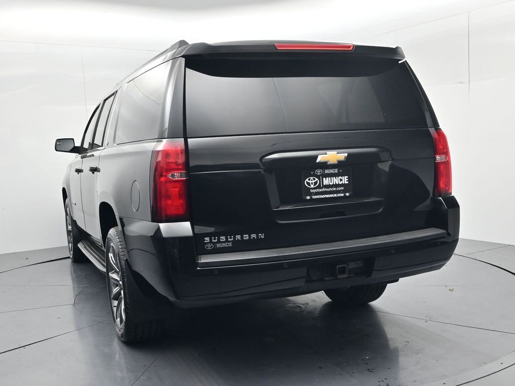 Used 2019 Chevrolet Suburban LT AWD/4WD image 6