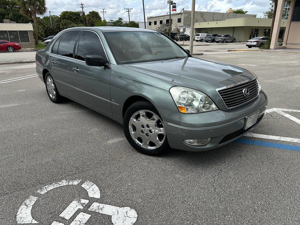 Used 2003 Lexus LS 430 image 3