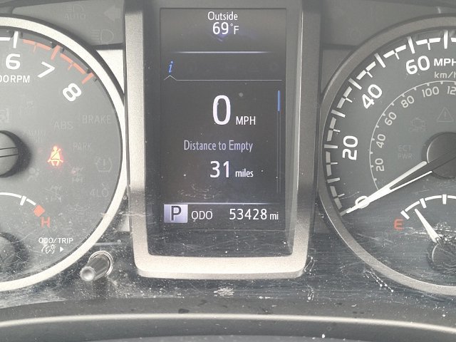 Certified 2019 Toyota Tacoma TRD Off-Road AWD/4WD image 30