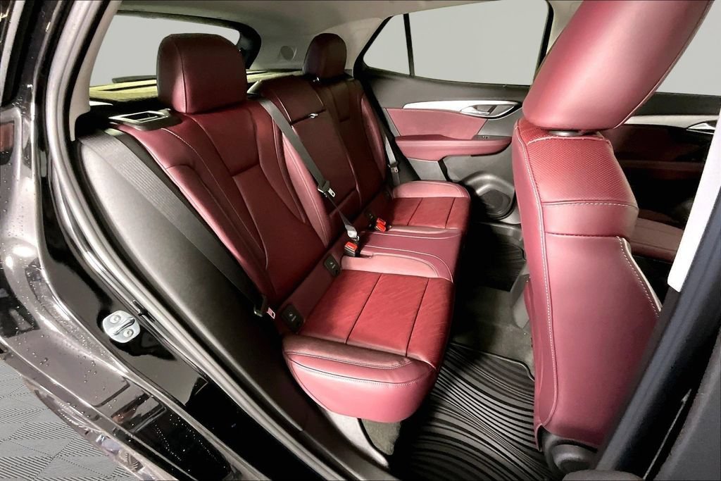 New 2026 Buick Envision Sport Touring AWD/4WD image 10