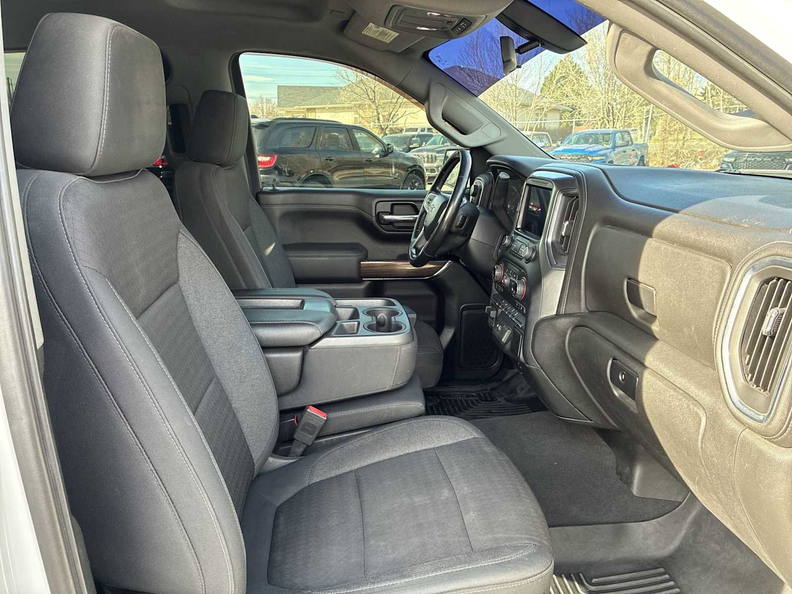 Used 2019 Chevrolet Silverado 1500 RST image 25